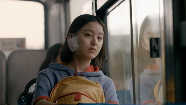 Em gái Kim Go Eun trong phim mới: Từng đi lấy nụ hôn của nam chính “Ngôi trường xác sống” - Ảnh 3.